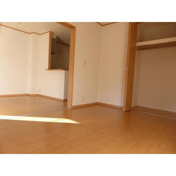 こちらは寝室スペースはこちらにどうぞ