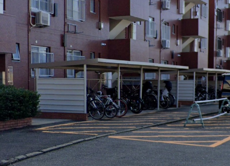 屋根付きの駐輪場です