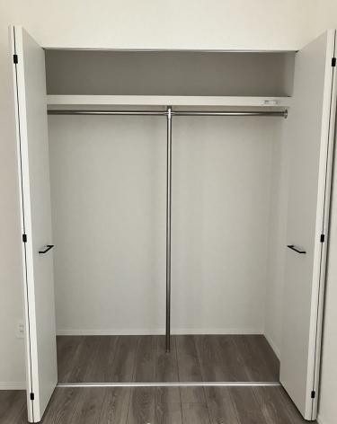 お荷物はこちらへ。