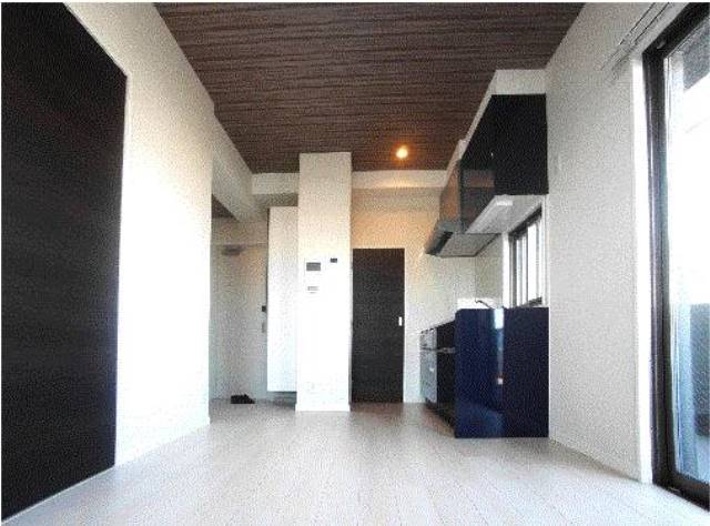 2面採光の明るいお部屋です