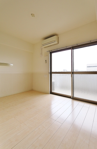 採光充実で日々の暮らしも明るくなりますね