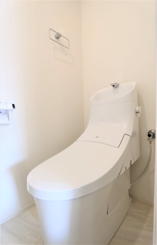 清潔感のあるトイレです