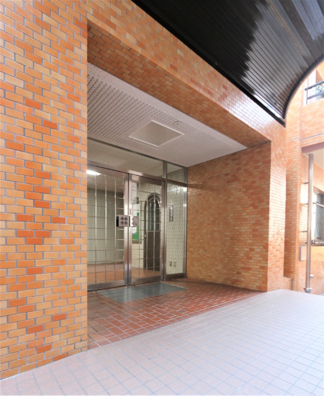 オシャレなエントランスです