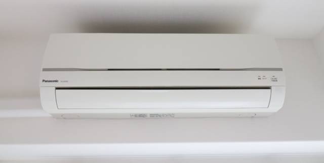 エアコン付きで年中快適に過ごせますね♪