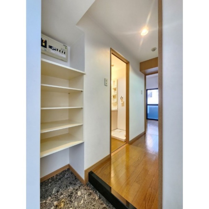 シューズボックスも完備。