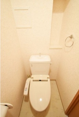 温水洗浄便座付きです