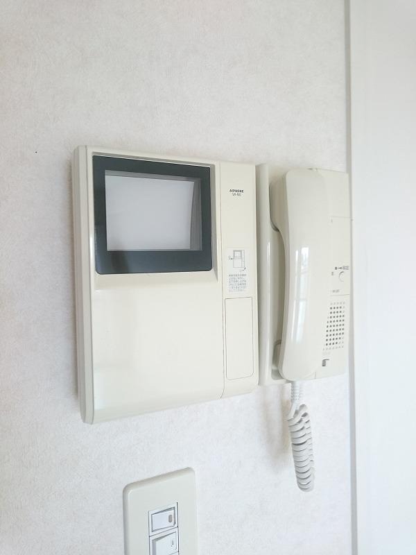 顔が見れて安心ですね。