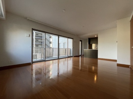 家具の配置がしやすいリビングです