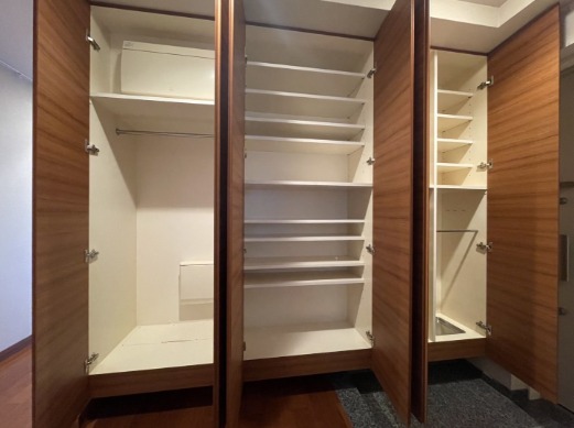 玄関収納もばっちりです