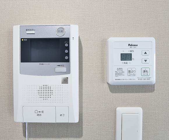 女性の方も安心のモニターホンです