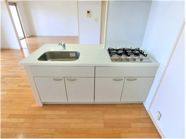 4口コンロのハイグレードキッチン