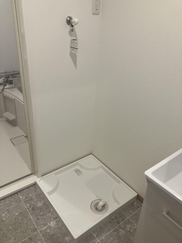 室内洗濯機置場完備。