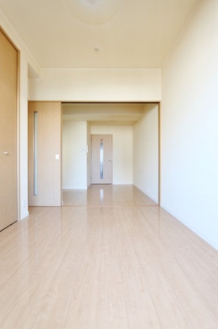 広々リビングでゆっくりくつろげます