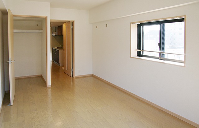 家具の配置がしやすいお部屋です