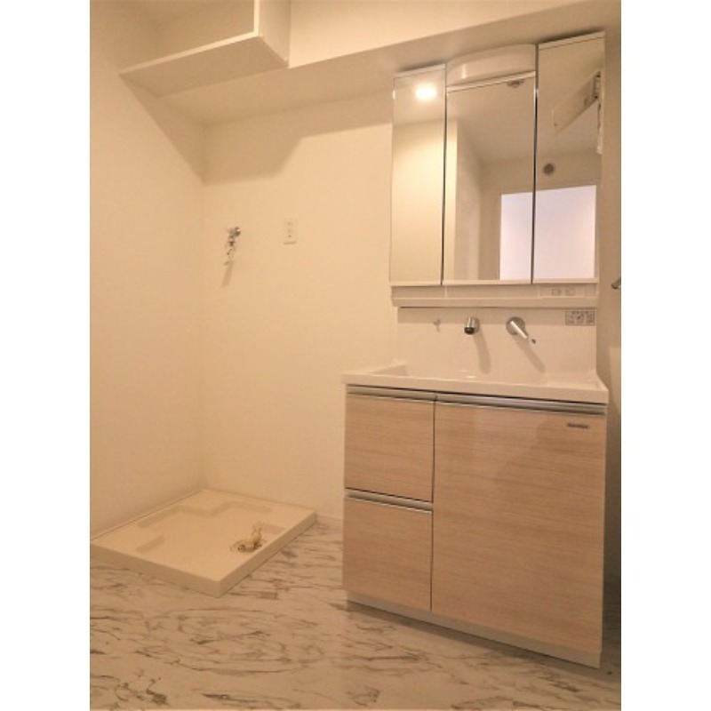 お出かけ前の身支度はこちらでバッチリです