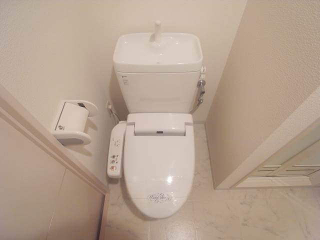 ウォシュレット付きは嬉しいですね