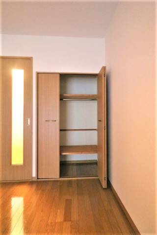 奥行きがあり沢山収納出来ます