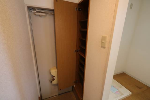 靴もたくさん入ります。