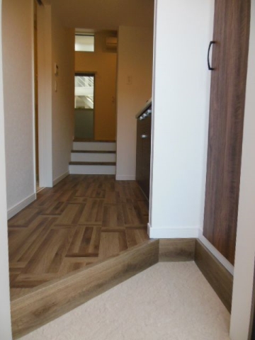 シューズボックスも十分な大きさです