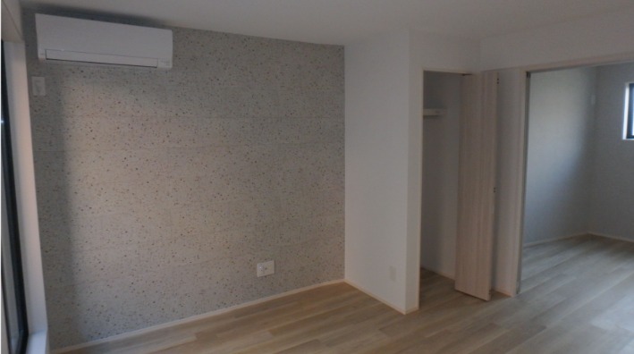 エアコン付きで年中快適に過ごせますね♪