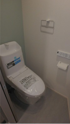 温水便座付きです