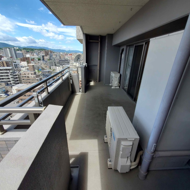 天気の良い日の洗濯物はこちらへ