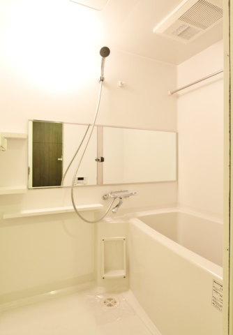 バスルームまでオシャレですね