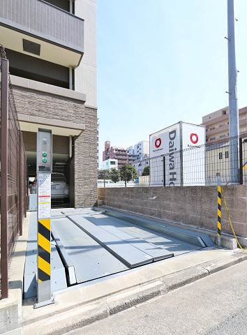 敷地内駐車場完備です