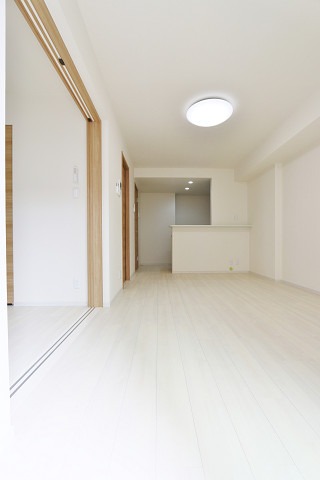 広々リビングでゆったりくつろげます