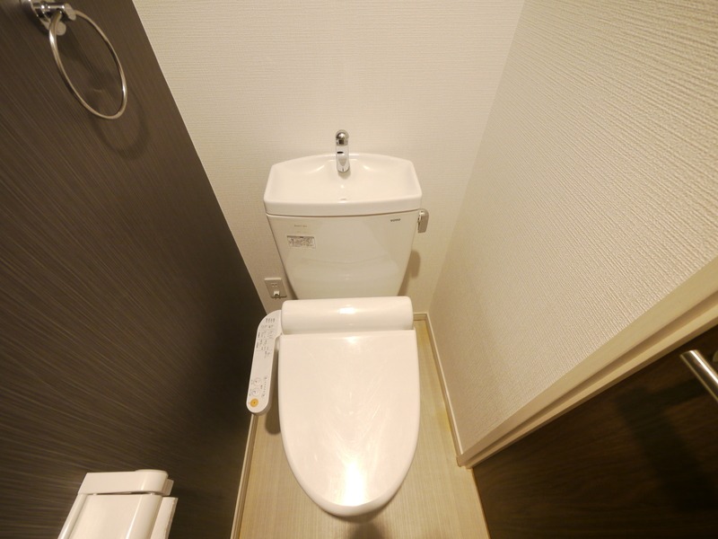 温水洗浄便座付きです