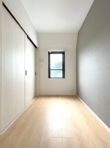 寝室にピッタリの洋室