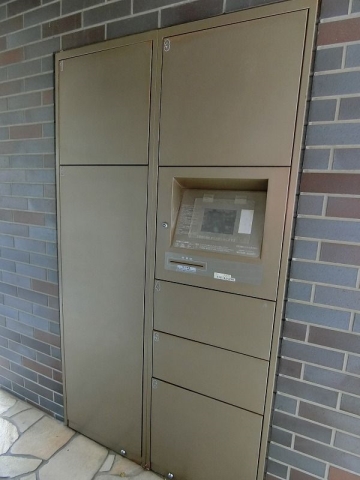 沢山の靴が収納できるシューズボックスです