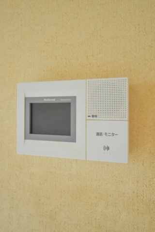 来客の確認が出来るモニタ付きです