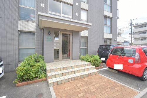 おしゃれなエントランスです