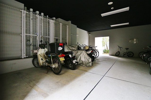 バイク置き場もあります