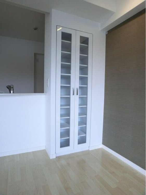 リビング収納があります