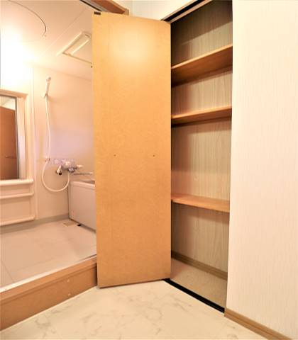 ココにも収納が