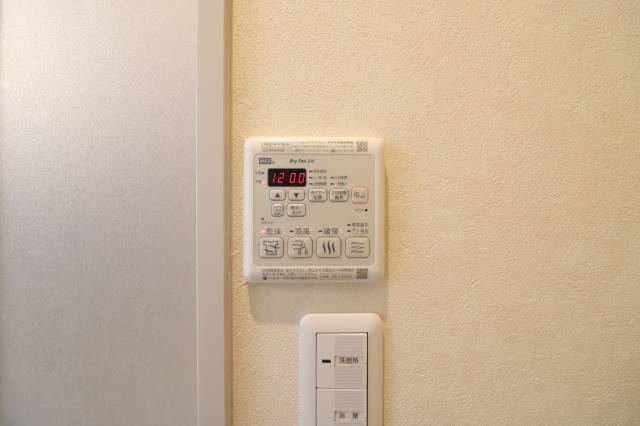 雨の日も安心の浴室乾燥付きです