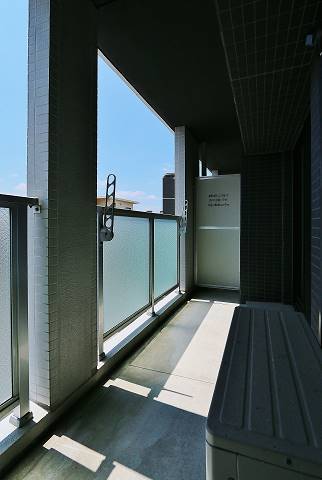 分譲ならではの広々バルコニー快適ですよ