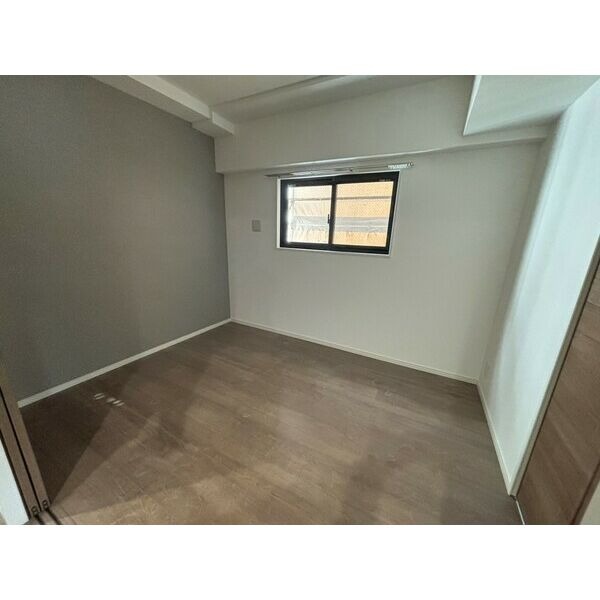 こちら物置や作業部屋にも使えますね