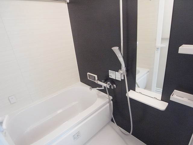 サーモスタットで温度調節も楽々