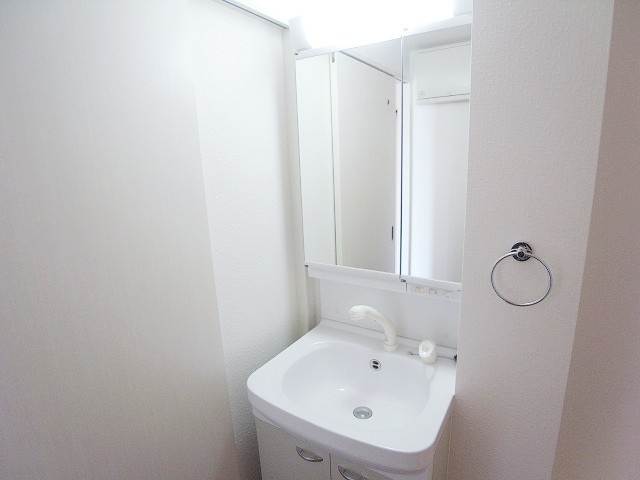 使い勝手の良い洗面台です