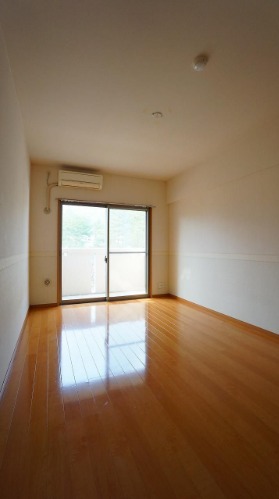 ゆったりソファーも置けます