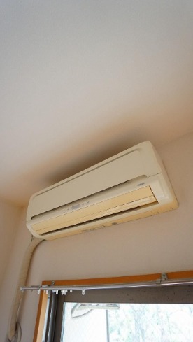 エアコン付きで快適に過ごせます