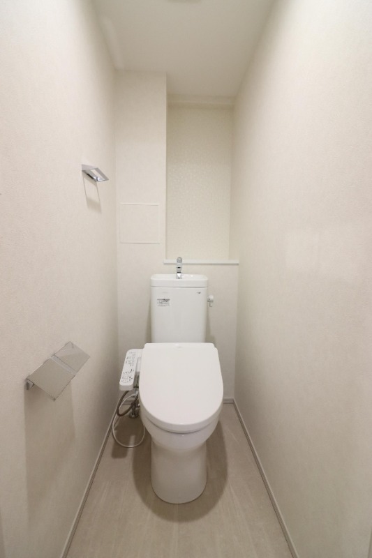 温水便座付き便座です