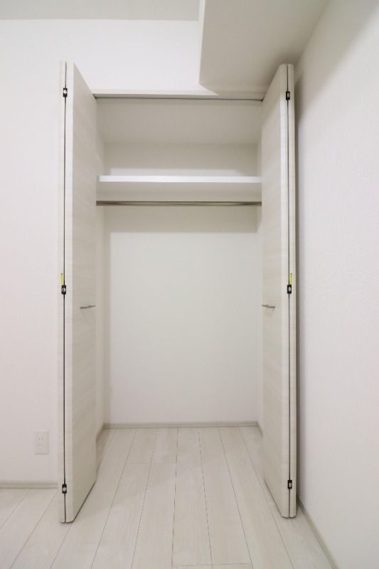 大きなクローゼットで収納力抜群