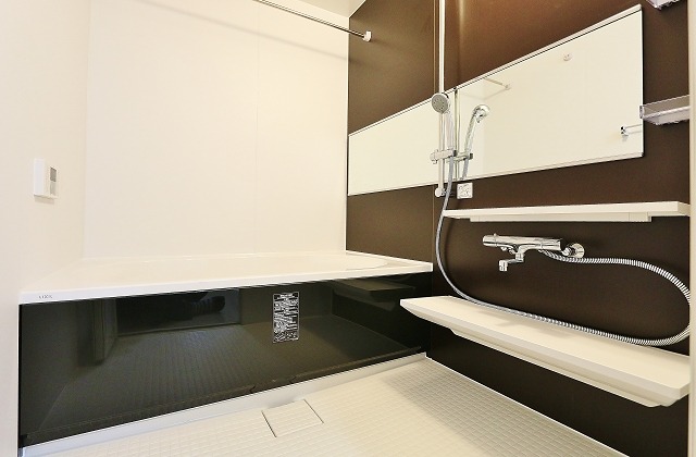 疲れはこちらで洗い流しましょう