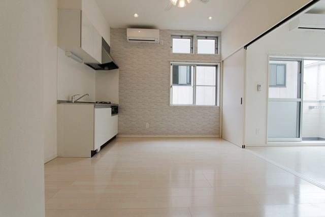 明るいお部屋です。