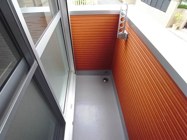 洗濯物はこちらへ。