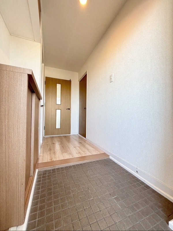 玄関は広くてい良いですよ！